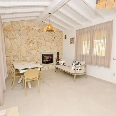 Belvedere With Private Pool In Castiadas *
